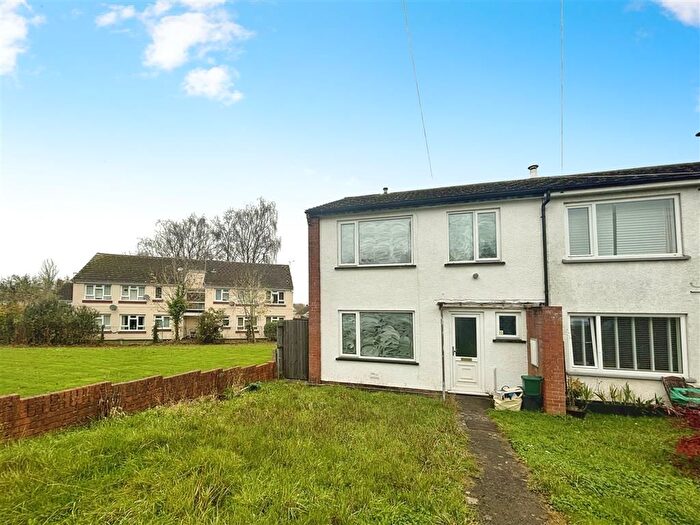 3 Bedroom Property To Rent In Sunnycroft Lane, Dinas Powys, CF64