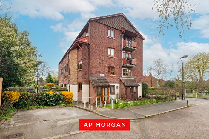 3 Bedroom Maisonette To Rent In Blackrock Road, Birmingham, West Midlands, B23