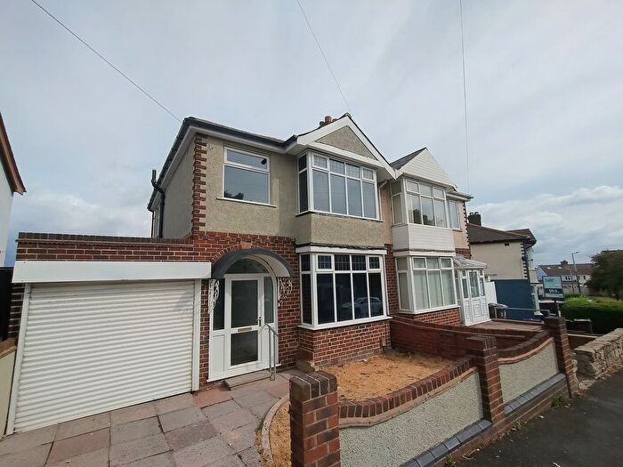 3 Bedroom Semi Detached House To Rent In Portway Road, Bilston, Wolverhampton, WV14