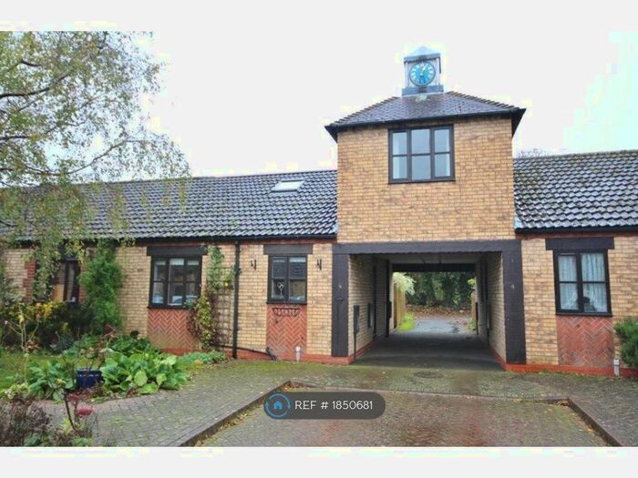 2 Bedroom Semi-Detached House To Rent In Ridge View, Fillingham, Gainsborough, DN21
