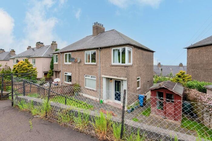 3 Bedroom Semi-Detached House For Sale In Banklands, Newburgh, Cupar, KY14