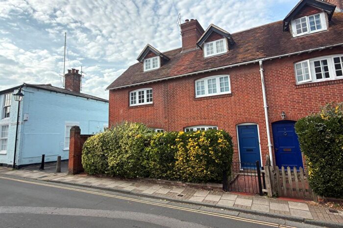 2 Bedroom Terraced House To Rent In Little London, Chichester, PO19
