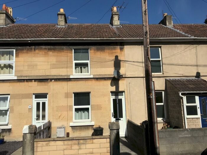 3 Bedroom House To Rent In South View Road, Bath, BA2