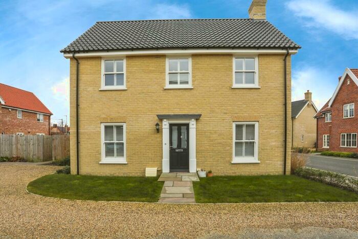3 Bedroom Detached House For Sale In Campbell Close, Framlingham, Woodbridge, IP13