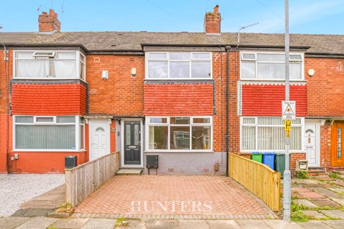 2 Bedroom Terraced House For Sale In Green Street, Middleton, M24