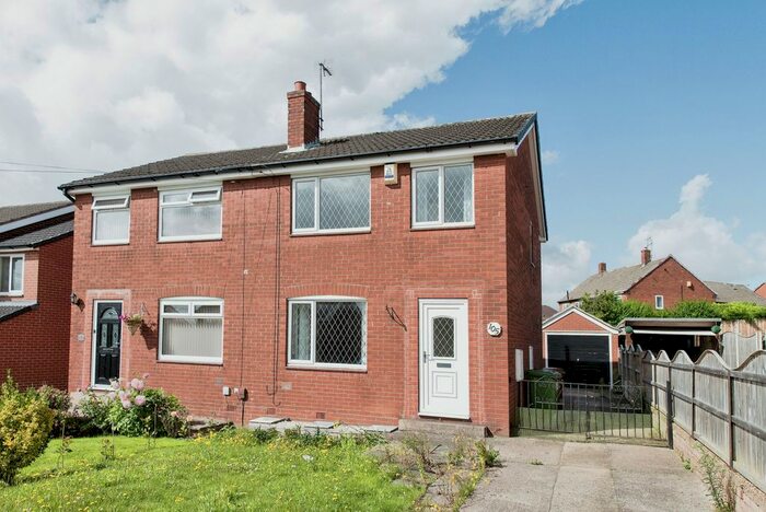 3 Bedroom Semi-Detached House To Rent In Beech Crescent, Castleford, West Yorkshire, WF10