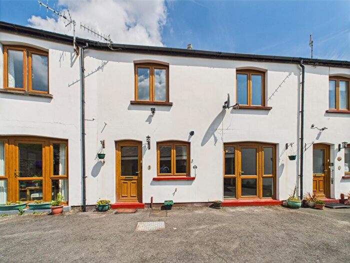 2 Bedroom Terraced House For Sale In Nevill Street, Abergavenny, NP7