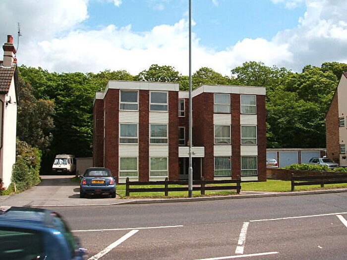 2 Bedroom Apartment To Rent In Rayleigh Road, Benfleet, Essex, SS7