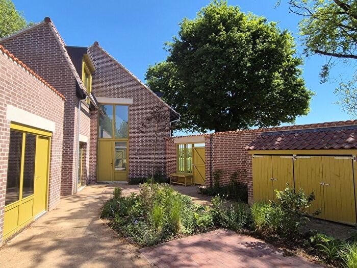 4 Bedroom Detached House To Rent In Charles Moore Place, CM6