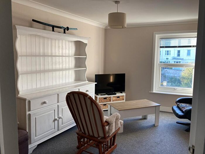 1 Bedroom Flat To Rent In Newgate Lodge, Norwich Avenue, Bournemouth, BH2