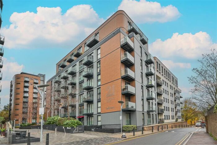 1 Bedroom Apartment To Rent In Cordage House, Cobblestone Sq, E1W
