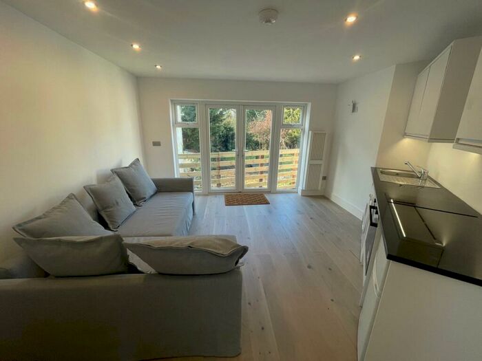 Studio To Rent In Brunswick Close, Pinner, HA5