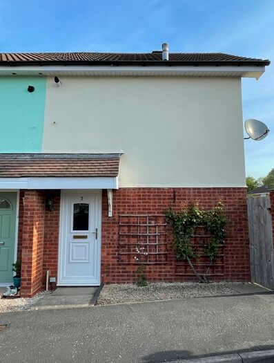 1 Bedroom Semi-Detached House To Rent In The Laurels, Kingsbury, West Midlands, B78