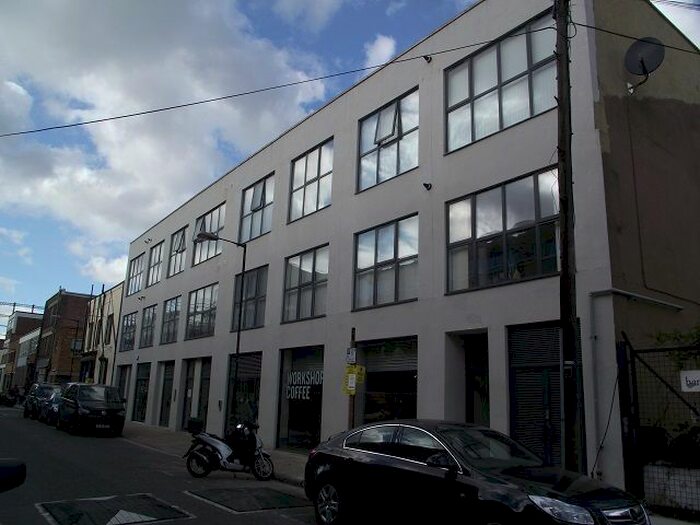 2 Bedroom Flat To Rent In Vyner Stret, London, E2