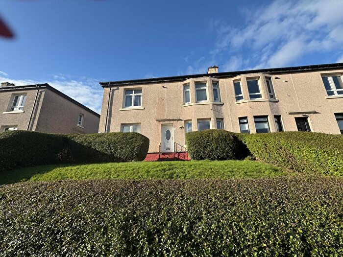 2 Bedroom Flat To Rent In Kestrel Road, Knightswood, Glasgow, G13