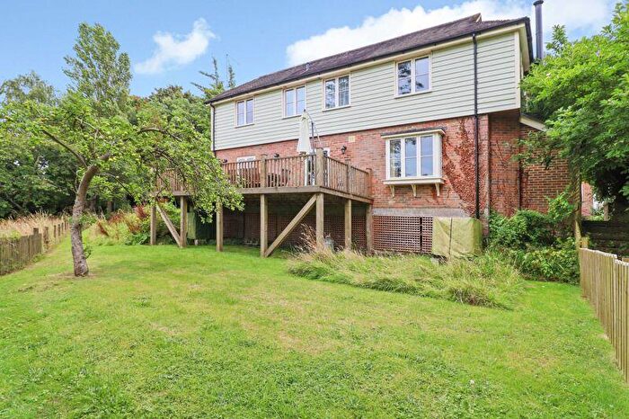 4 Bedroom Detached House To Rent In Petham, CT4