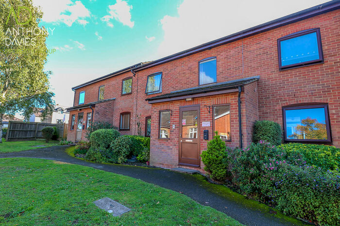 1 Bedroom Apartment To Rent In Pauls Lane, Hoddesdon, EN11