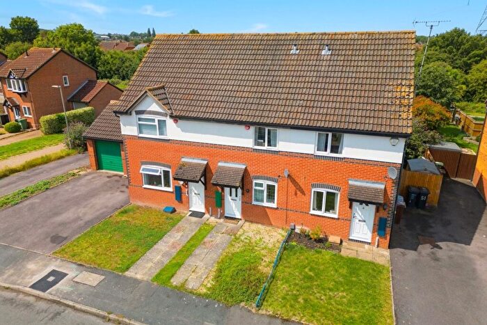 2 Bedroom Terraced House To Rent In Roding Way, Didcot, OX11