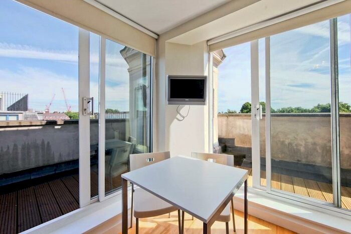 Apartment To Rent In Greenland Street, London, NW1