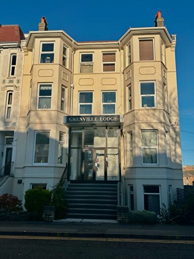 1 Bedroom Flat To Rent In Westhill Road, Bournemouth, BH2