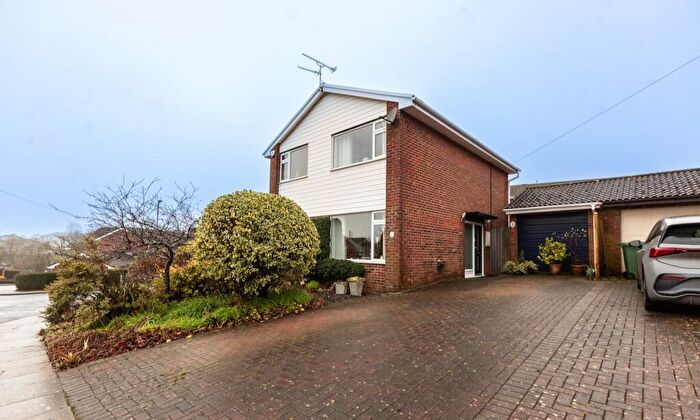 4 Bedroom Detached House For Sale In Lon Y Fro, Cardiff, CF15