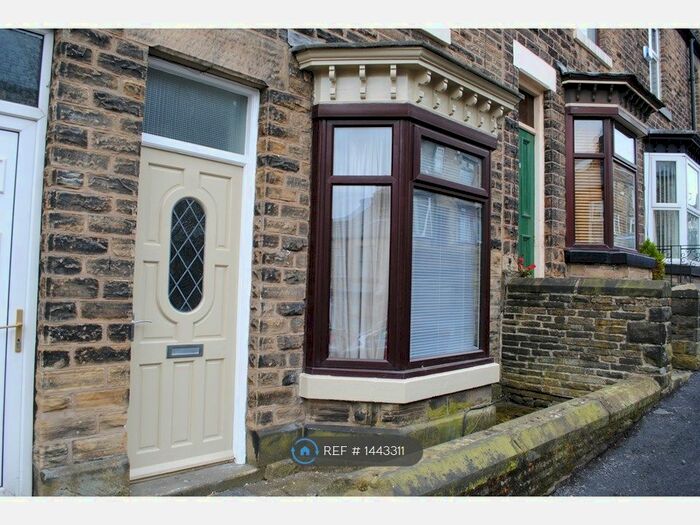 3 Bedroom Terraced House To Rent In Wynyard Road, Sheffield, S6