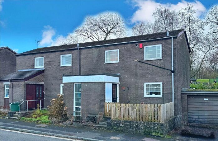 2 Bedroom End Of Terrace House For Sale In Linden Lea, Rawtenstall, Rossendale, BB4