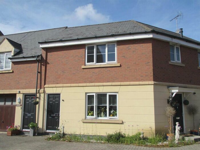 1 Bedroom Flat To Rent In Willington Road, Swindon, SN25