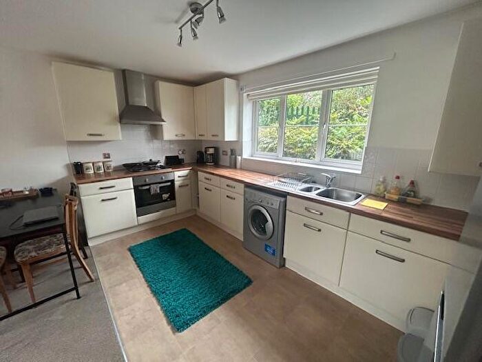 2 Bedroom Apartment To Rent In Rathbone Crescent, Peterborough, PE3