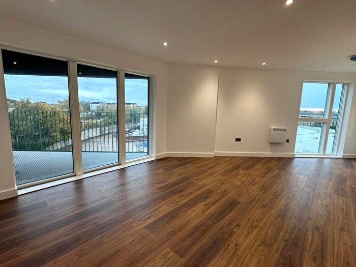 1 Bedroom Apartment To Rent In The Grand Exchange, Market Street, Bracknell, Berkshire, RG12