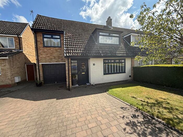 4 Bedroom Semi-Detached House For Sale In Pinewood Crescent, Heighington Village, Newton Aycliffe, DL5