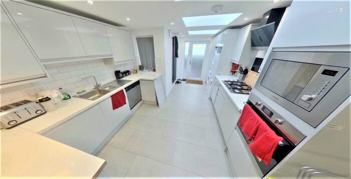 5 Bedroom Terraced House To Rent In Northfield Road, Coventry, CV1