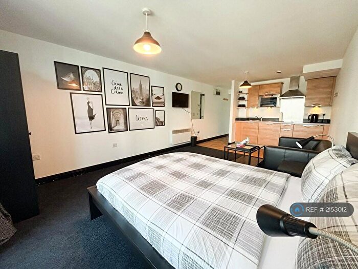 Studio To Rent In Worsdell Drive, Gateshead, NE8