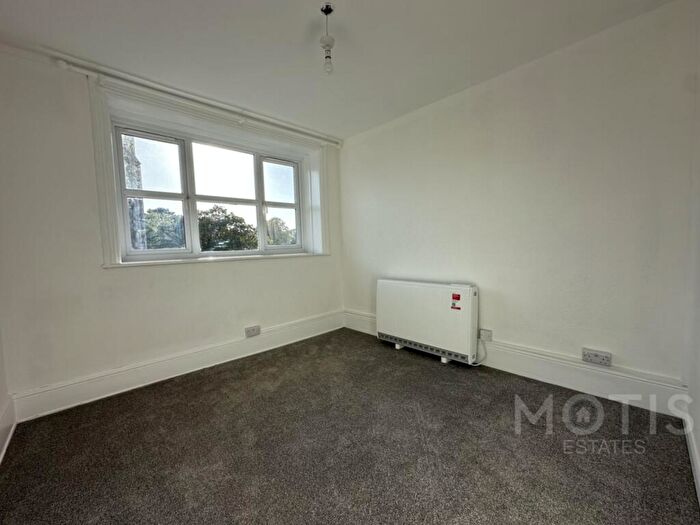 1 Bedroom Flat To Rent In Cheriton Road, Folkestone, CT20