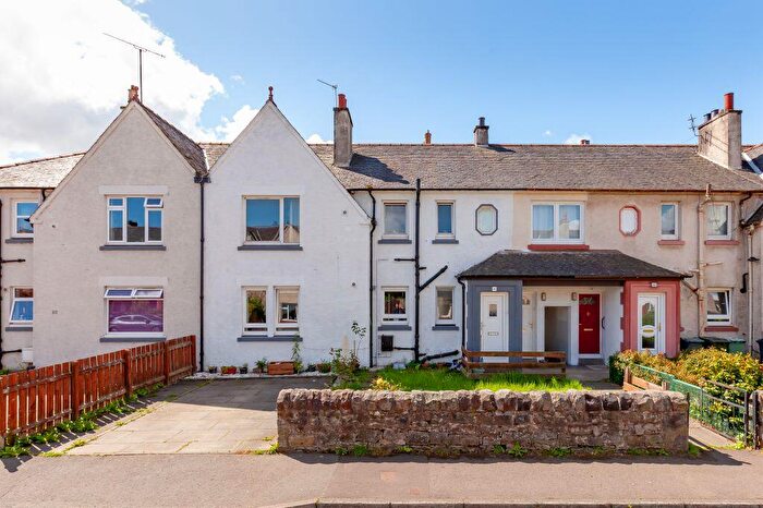 3 Bedroom Flat For Sale In Inchgarvie Park, South Queensferry, EH30