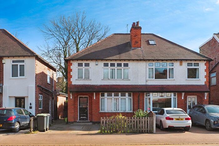 3 Bedroom Semi-Detached House To Rent In Lower Road, Nottingham, NG9