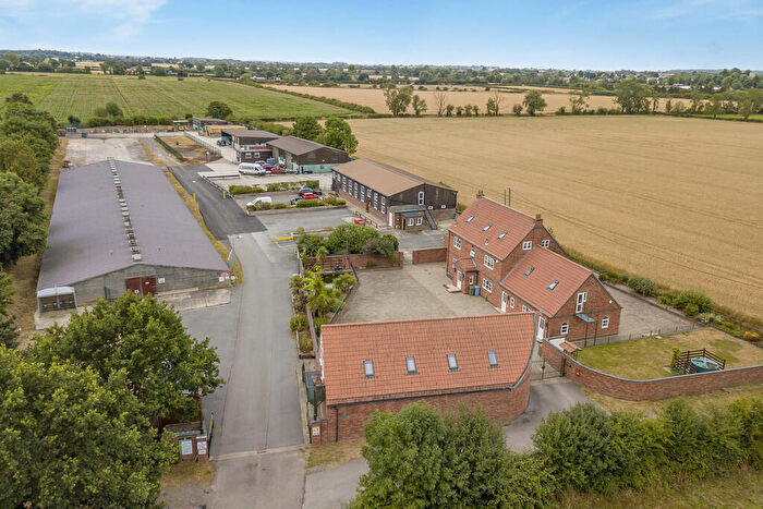 6 Bedroom Detached House For Sale In Infield Lane, Habblesthorpe, Retford, DN22