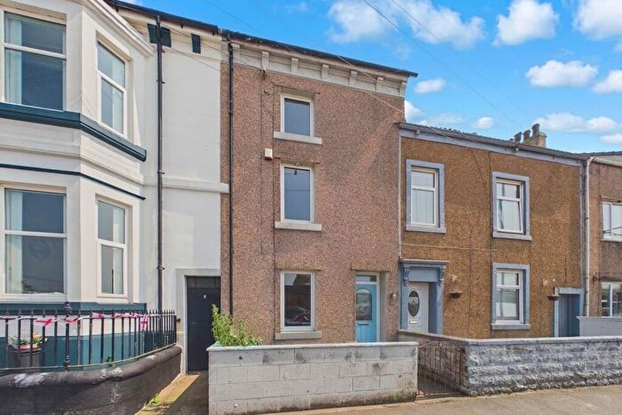 4 Bedroom Terraced House For Sale In Church Road, Harrington, CA14
