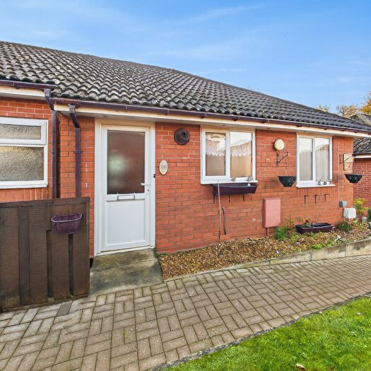 1 Bedroom Semi-Detached Bungalow For Sale In Kings Meade, Coleford, GL16