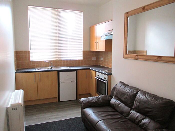 1 Bedroom Flat To Rent In Conference Road, Armley, Leeds, LS12