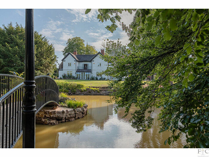 5 Bedroom Detached House For Sale In Church Lane, Leicester, LE9