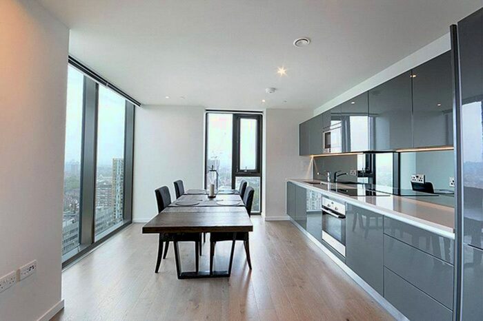 2 Bedroom Flat To Rent In St Gabriel Walk, Elephant And Castle, SE1