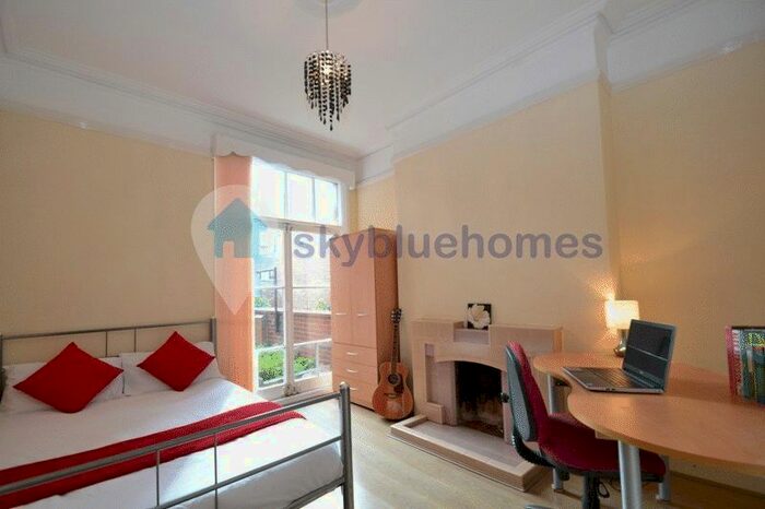 4 Bedroom Terraced House To Rent In Chaucer Street, Leicester, LE2