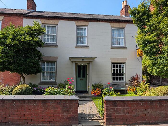 6 Bedroom Semi-Detached House For Sale In The Coach House, Derby Road, Melbourne, Derbyshire, DE73