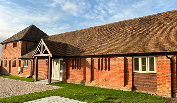 4 Bedroom Barn Conversion For Sale In Barn One, Pettifer Court, Buckingham Road, HP22
