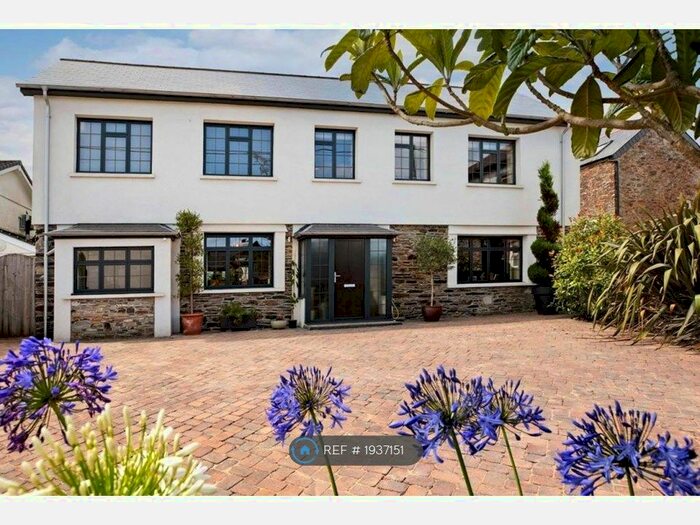 4 Bedroom Detached House To Rent In Harrowbarrow, Callington, PL17