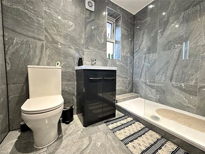 2 Bedroom Semi Detached House To Rent In Iveson Drive, Leeds, West Yorkshire, LS16