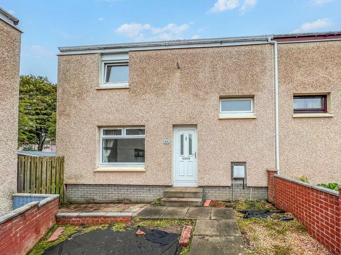 Houses for sale & to rent in KY11 4JE, Trondheim Place, Dunfermline