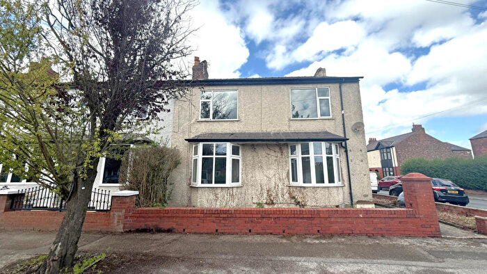 2 Bedroom Flat To Rent In Kennington Road, Preston, PR2