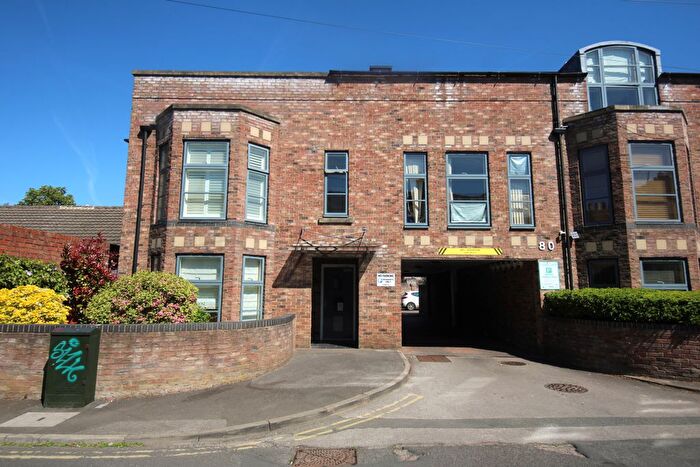 2 Bedroom Flat To Rent In Alma Terrace, York, YO10